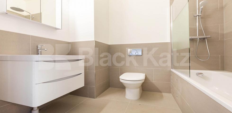 			1 Bedroom, 1 bath, 1 reception Apartment			 ABILITY PLAZA-KINGSLAND ROAD, DALSTON/HAGGERSTON